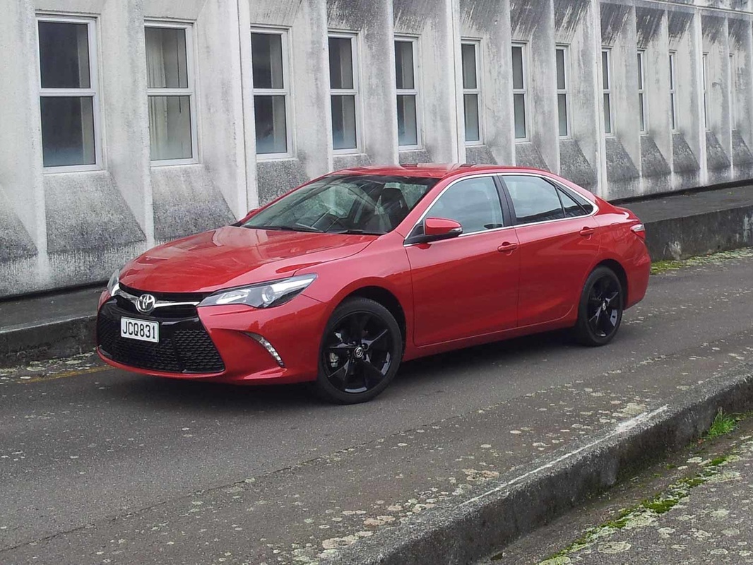 NEW Camry is very sporty - AUTOBAHN